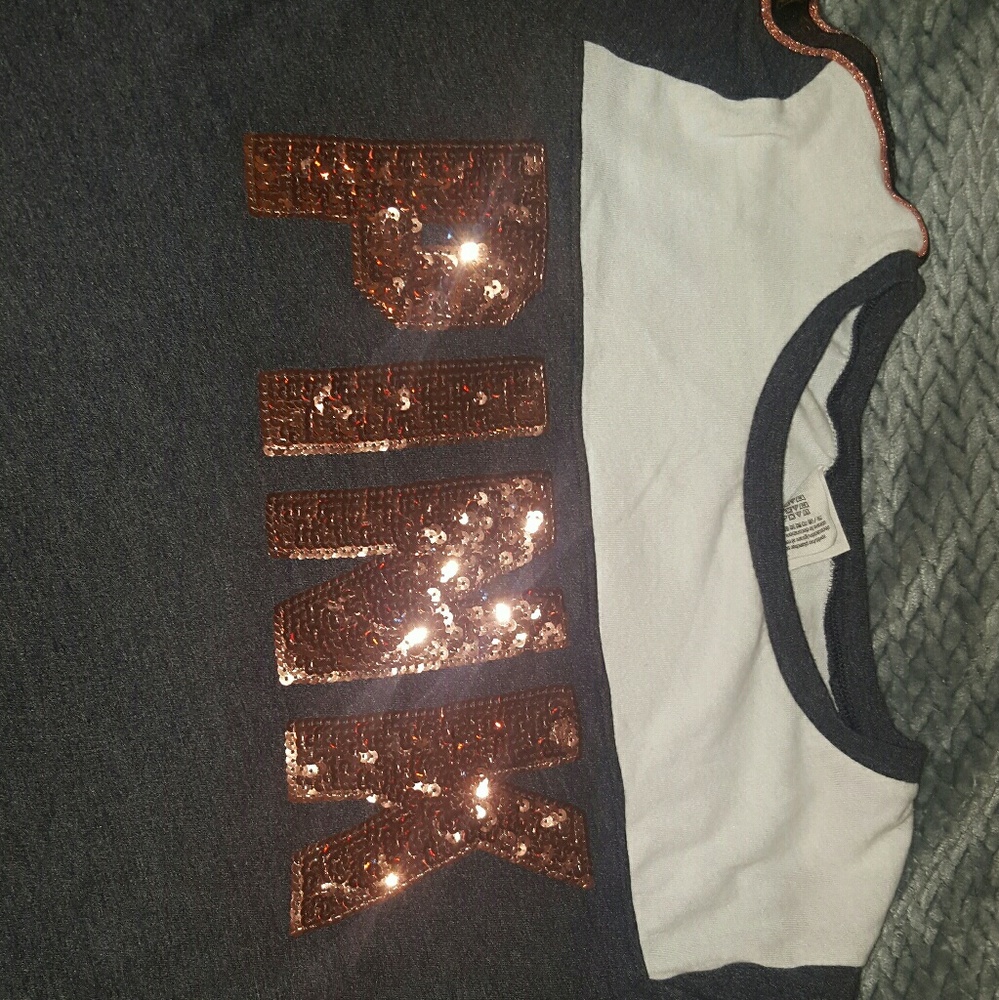 Tee shirt